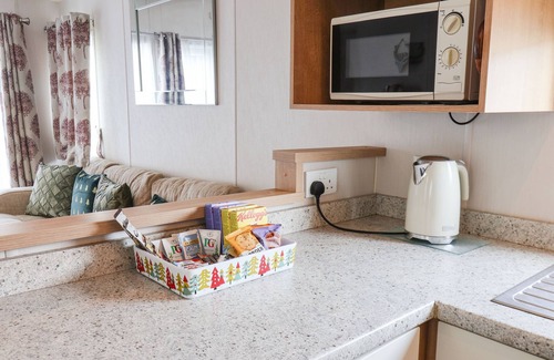 Cayton Bay Cottage | Forest Star