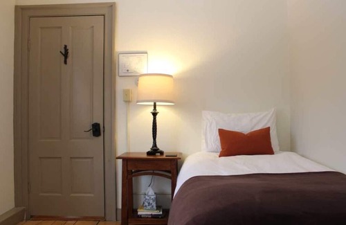 Keene Bed & Breakfast | Forest Suite - 2 OR 3 Rooms + Bath
