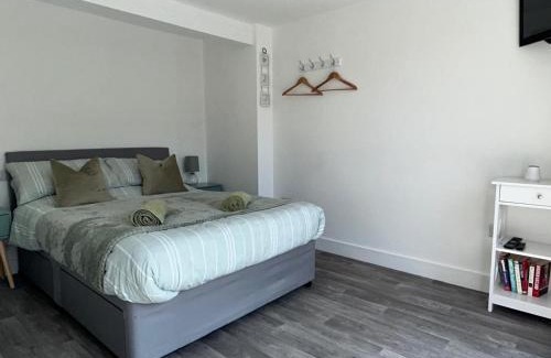 Glandyfi House | Forest View Annexe