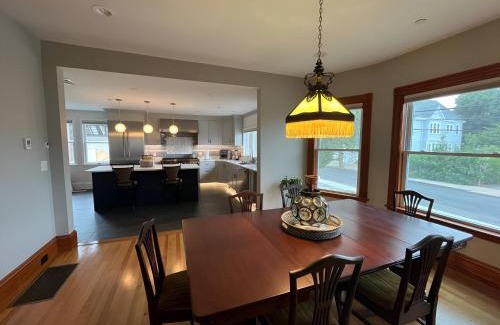 Winthrop House | Forever Green Manor - 6 bedroom - Stunning Ocean Views