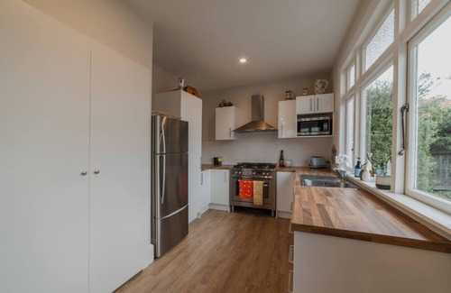 Saint Albans House | Forfar Dream Dwelling - 3BR Home