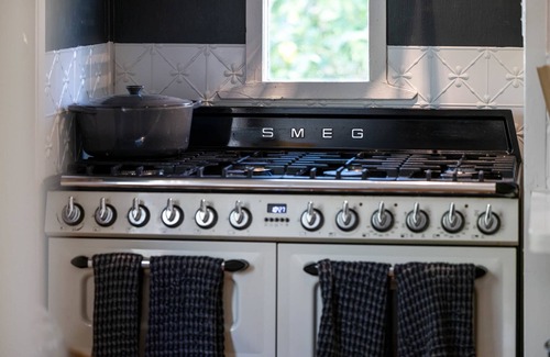 Bald Knob House | Forget Me Not Cottage: Ideal for 14 Guests