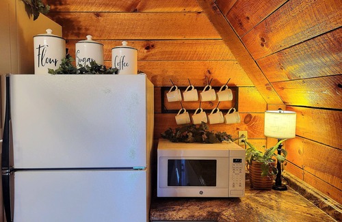 Wellington Cabin | Forget Me Not - Sweet Seclusion for Respite Care♥☚