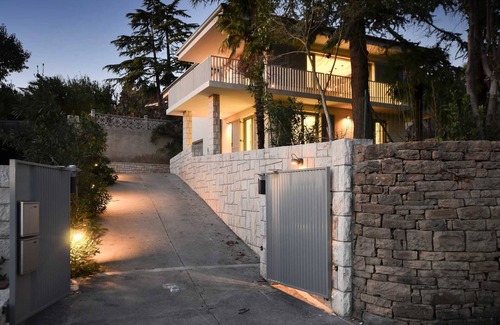 Portoroz Villa | Forgotten Garden Villa Portoroz