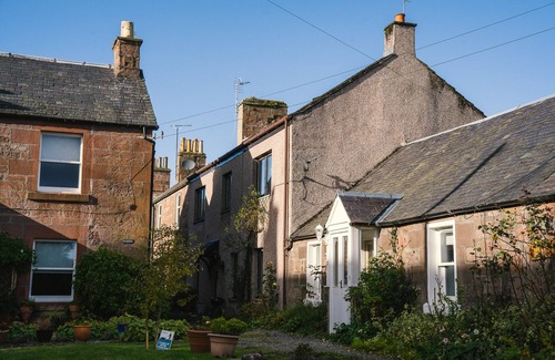Alyth House | Forillon 3-bed house with great access to outdoors
