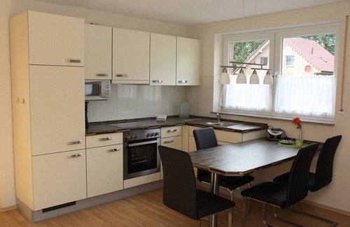 Gronau Apartment | Former farmhouse child-friendly, 178 first floor barrier-free
