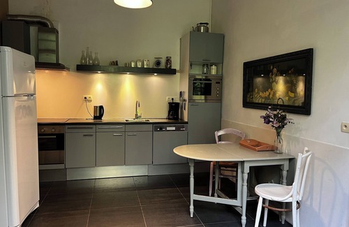 Panissac House | Former French railway station with private swimming pool and WIFI