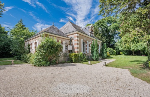 Chaumont-sur-Loire Cottage | Former hunting lodge of the castle of CHAUMONT SUR LOIRE.