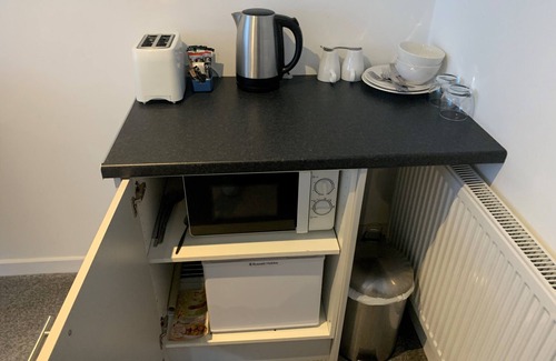 Runnymede House | Fornham Guest House