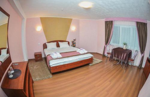 Rivne Hotel | Forsage