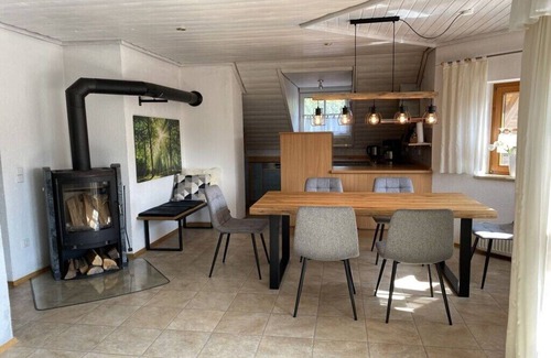 Kinding Boat Rental | Forster Comfortable holiday residence