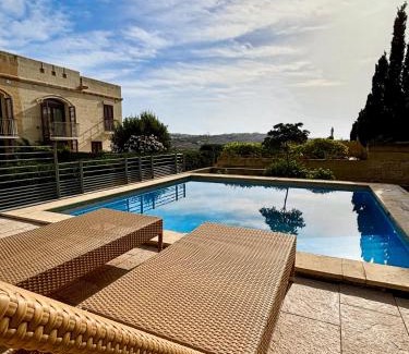 Ghajnsielem Villa | Fort Chambray Holiday Villas & Apartments