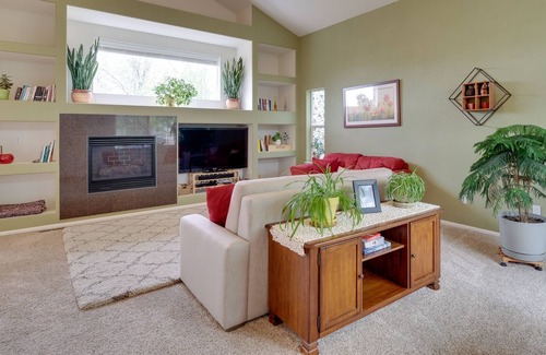 Fort Collins House | Fort Collins Vacation Rental w/ Mountain Views!