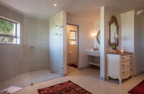 Seafield Cabin | Fort D'Acre