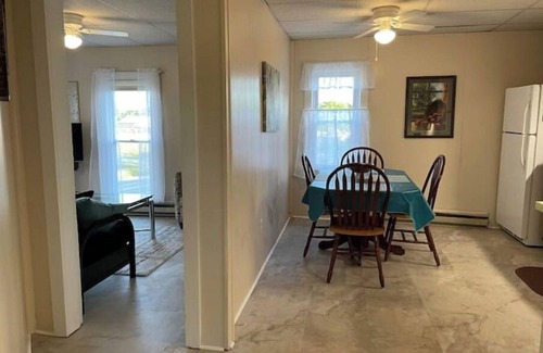 Le Roy Apartment | Fort Hill Hideaway Apartment-upper Not handicapped accessible.