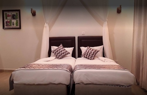 Wote Hotel | Fort Hotel