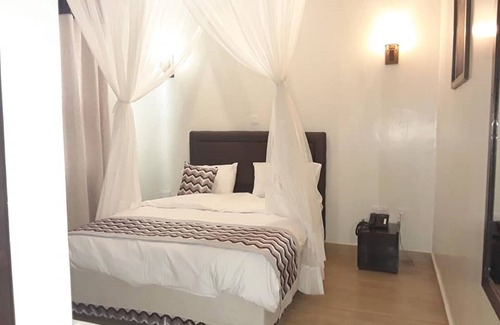 Wote Hotel | Fort Hotel