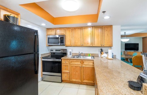 Birch Park Finger Streets Resort | Fort Lauderdale Beach Resort 1 Bedroom Suite; RATES ARE NEGOTIABLE!