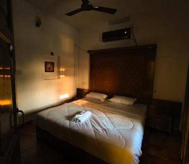 Kumbalam House | Fort Mangrove Heritage