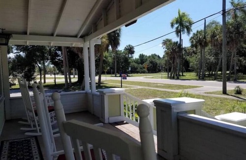 Dean Park Historic District House | Fort Myers 3 BR Bungalow