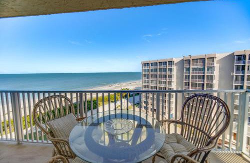 South Island Apartment | Fort Myers Beach Studio - Sunset and Ocean Views!