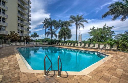 South Island Apartment | Fort Myers Beach Studio - Sunset and Ocean Views!