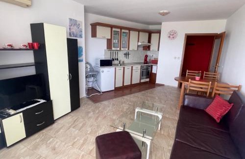 Elenite Apartment | Fort Noks SP apartments-Elenite