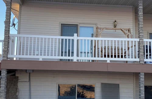 Fort Peck House | Fort Peck Vacation Home! 409 Milk River Drive