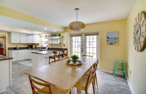 Fort Pierce House | Fort Pierce Vacation Rental: Walk to Beach & Jetty