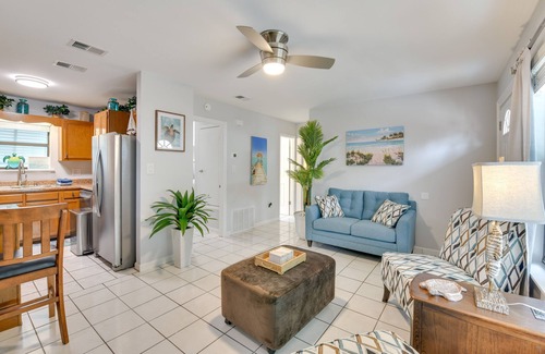 Ocean City House | Fort Walton Beach Cottage w/Hot Tub & Patio!