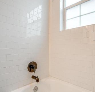 North Hi Mount House | Fort Worth Cottage Retreat