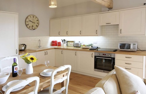 Scarborough Cottage | Fortescue Cottage-IXA