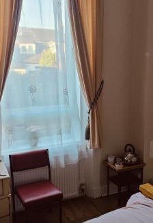 Leven Bed & Breakfast | Forth Bay Guest House