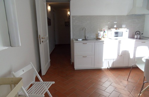 San Lorenzo Apartment | Fortress Apartament with Parking