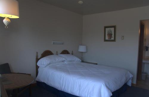Louisbourg Hotel | Fortress Inn Louisbourg