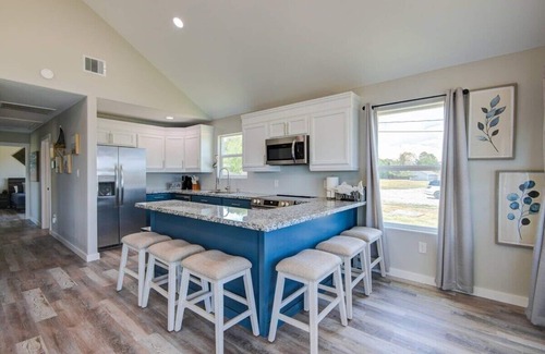 Highlands House | Fortress Waterfront home w/Boat Ramp Access