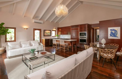 Estate Fortsberg Villa | Forts Cove ~ Private beachfront villa with pool