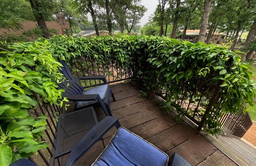 Lincoln Park Villa | Fortunata Winery Villa #6, Private Loft-Style Stay
