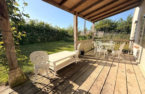 Faringdon House | Forty's Farm, a quirky, rustic retreat