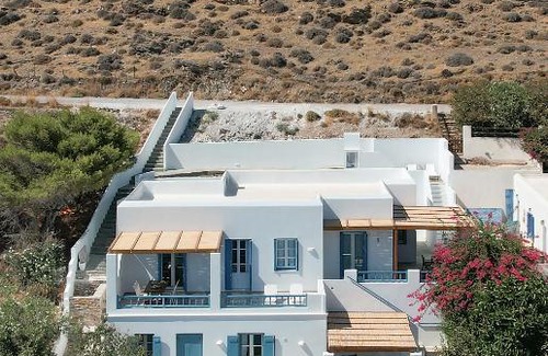 Kithnos Apartment | Fos Suites