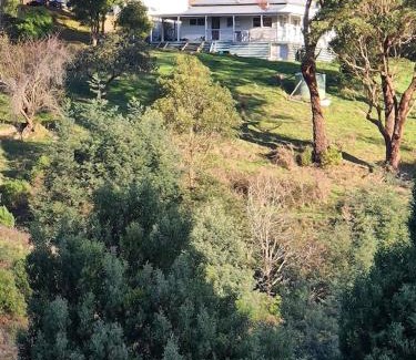 Woorarra West House | Foster - Nature Retreat - Nippards Nature Cottage