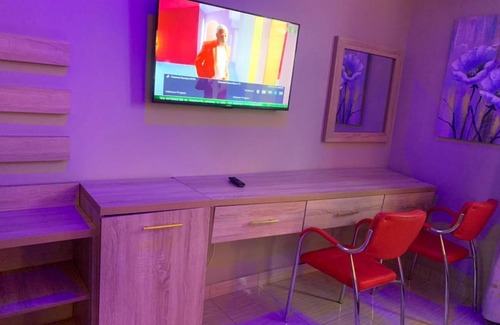 Accra Hotel | FOSUAH PAPABI HOTEL & APARTMENT