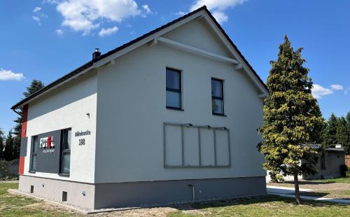 Wilkowyje House | Fotel Mikołowska
