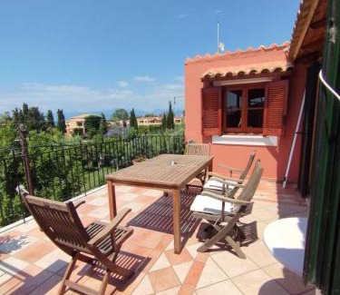 Acharavi Apartment | Fotios Roof apartment