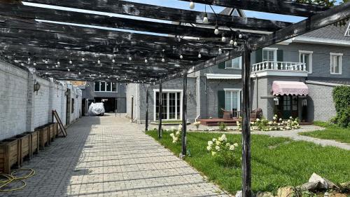 Oskemen Villa | Fotofabrika - unique beautiful 3 storeys house