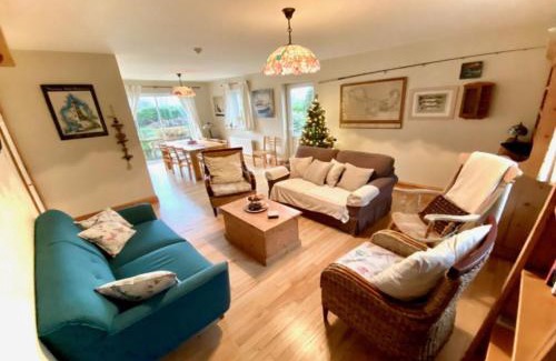 Oughterard House | Fough East, Oughterard