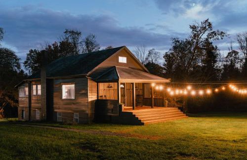 Jeffersonville House | FOUNDERS COTTAGE - 2 room with kitchennete