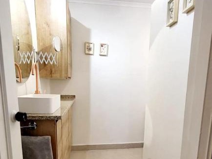 Vilar de Barrio House | fountain house