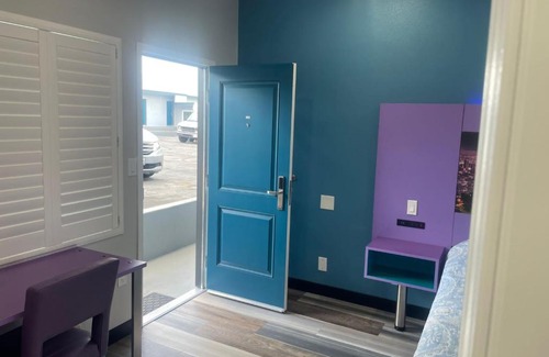 Alhambra Hotel | Fountain Inn Motel - Alhambra, Los Angeles