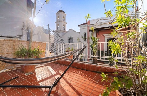 Mercado Villa | Fountain Mansion, Old San Juan Rooftop & Parking